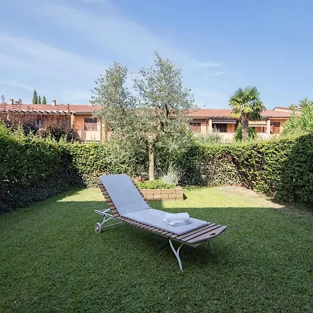 Apartment Artemisia 10 By Wonderful Italy *